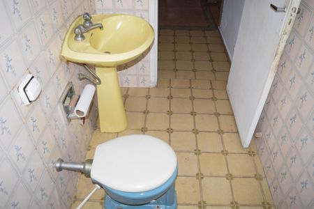 Casa para alugar com 165m², 3 quartos e 1 vaga Casa para alugar com 165m², 3 quartos e 1 vagaBanheiro