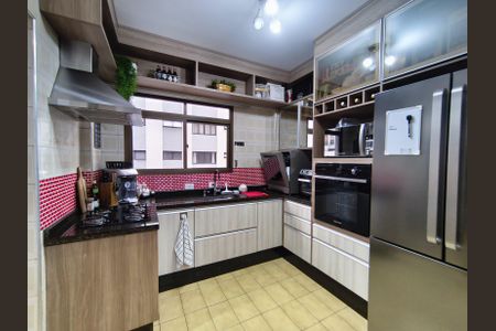 Apartamento à venda com 85m², 3 quartos e 2 vagasCozinha