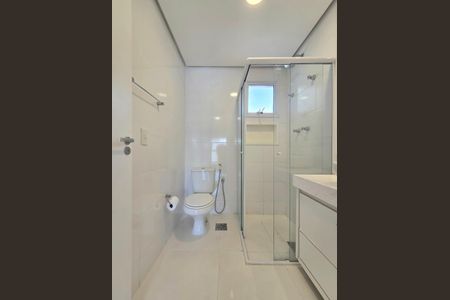 Apartamento à venda com 75m², 2 quartos e 2 vagasBanheiro da Suíte