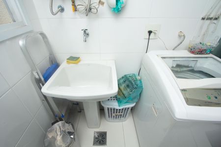 Apartamento à venda com 75m², 2 quartos e 2 vagas Apartamento à venda com 75m², 2 quartos e 2 vagasÁrea de Serviço