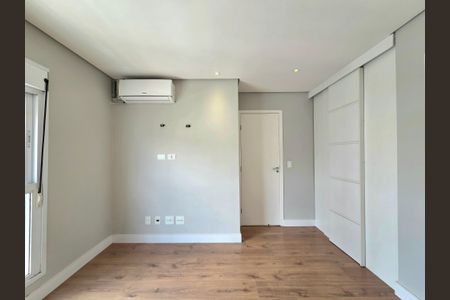 Apartamento à venda com 75m², 2 quartos e 2 vagasSuíte