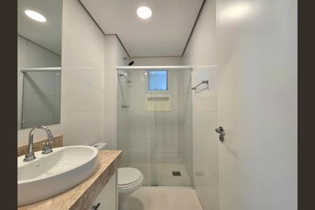 Apartamento à venda com 75m², 2 quartos e 2 vagasBanheiro 