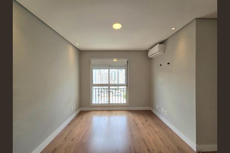 Apartamento à venda com 75m², 2 quartos e 2 vagasSuíte