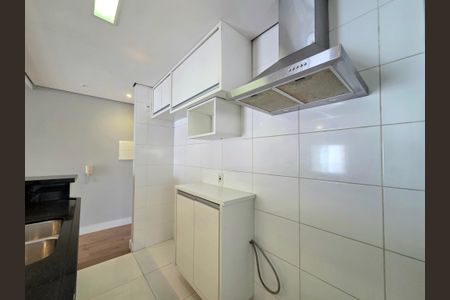 Apartamento à venda com 75m², 2 quartos e 2 vagasCozinha