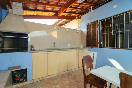 Casa à venda com 148m², 3 quartos e 4 vagas Casa à venda com 148m², 3 quartos e 4 vagasChurrasqueira