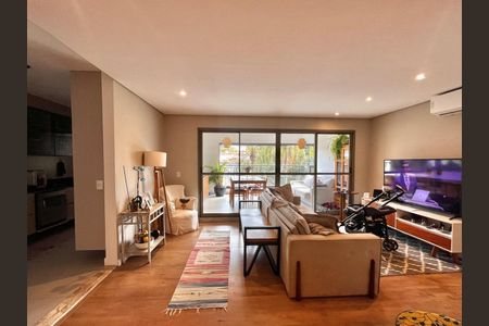 Apartamento à venda com 120m², 3 quartos e 2 vagas Apartamento à venda com 120m², 3 quartos e 2 vagasSala