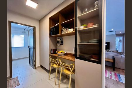 Apartamento à venda com 120m², 3 quartos e 2 vagas Apartamento à venda com 120m², 3 quartos e 2 vagasCozinha