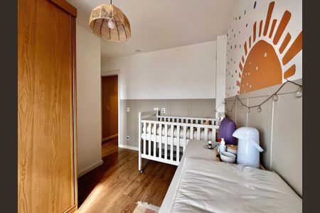 Apartamento à venda com 120m², 3 quartos e 2 vagas Apartamento à venda com 120m², 3 quartos e 2 vagasSuíte 2