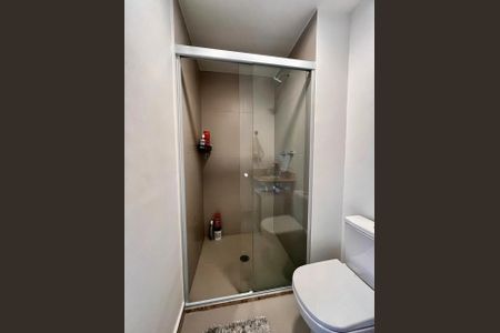 Apartamento à venda com 120m², 3 quartos e 2 vagas Apartamento à venda com 120m², 3 quartos e 2 vagasBanheiro Suíte 1