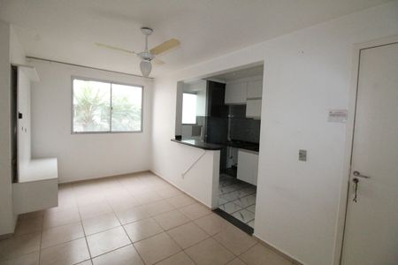 Apartamento para alugar com 66m², 3 quartos e 1 vagaSala