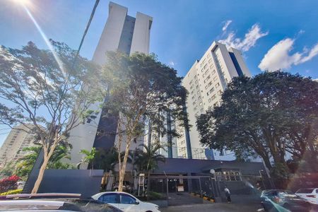 Apartamento à venda com 57m², 2 quartos e 1 vagaFachada