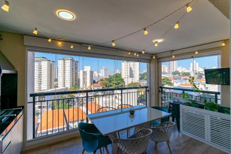 Apartamento à venda com 85m², 2 quartos e 1 vaga Apartamento à venda com 85m², 2 quartos e 1 vagaVaranda Gourmet