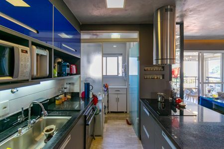 Apartamento à venda com 85m², 2 quartos e 1 vaga Apartamento à venda com 85m², 2 quartos e 1 vagaCozinha