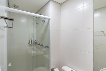 Apartamento à venda com 85m², 2 quartos e 1 vaga Apartamento à venda com 85m², 2 quartos e 1 vagaBanheiro da Suíte 1