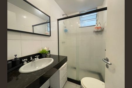 Apartamento à venda com 67m², 2 quartos e 1 vagaBanheiro