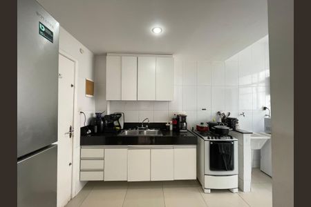 Apartamento à venda com 67m², 2 quartos e 1 vagaCozinha