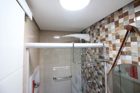 Casa para alugar com 250m², 3 quartos e 3 vagasBanheiro 2