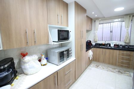Casa para alugar com 250m², 3 quartos e 3 vagasCozinha