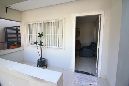 Casa para alugar com 250m², 3 quartos e 3 vagasSala