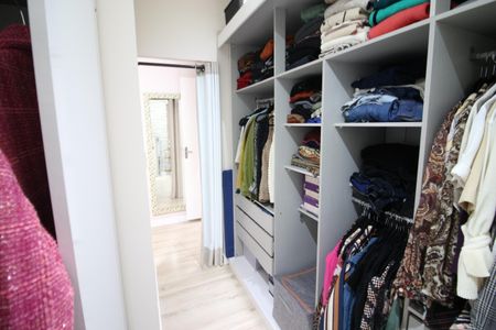 Casa para alugar com 250m², 3 quartos e 3 vagasCloset do quarto 1