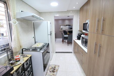 Casa para alugar com 250m², 3 quartos e 3 vagasCozinha