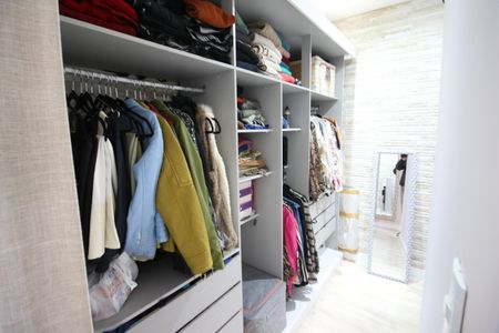 Casa para alugar com 250m², 3 quartos e 3 vagasCloset do quarto 1