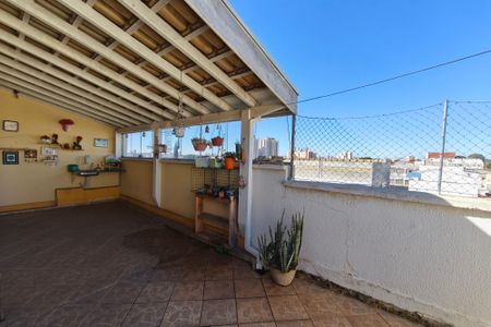 Apartamento à venda com 100m², 3 quartos e 1 vaga Apartamento à venda com 100m², 3 quartos e 1 vagaÁrea privativa