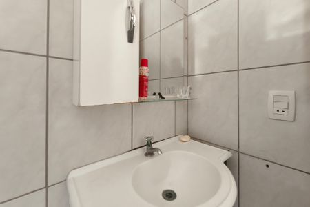 Apartamento à venda com 100m², 3 quartos e 1 vaga Apartamento à venda com 100m², 3 quartos e 1 vagaBanheiro Suíte