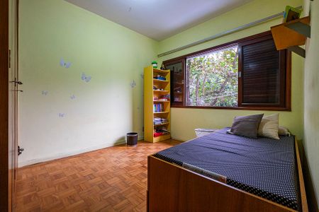 Casa à venda com 180m², 3 quartos e 2 vagas Casa à venda com 180m², 3 quartos e 2 vagasQuarto 1