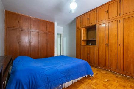 Casa à venda com 180m², 3 quartos e 2 vagas Casa à venda com 180m², 3 quartos e 2 vagasSuíte