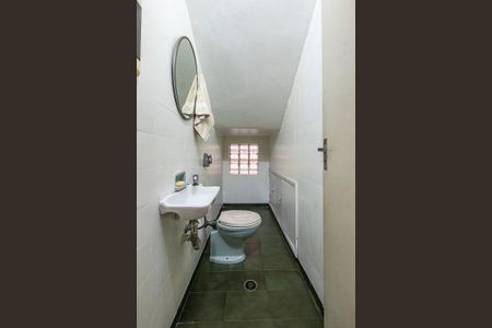 Casa à venda com 180m², 3 quartos e 2 vagas Casa à venda com 180m², 3 quartos e 2 vagasLavabo