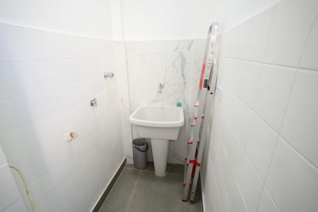 Apartamento à venda com 85m², 2 quartos e 1 vagaÁrea de Serviço