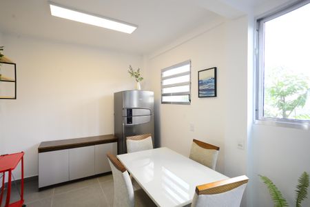 Apartamento à venda com 85m², 2 quartos e 1 vagaCozinha