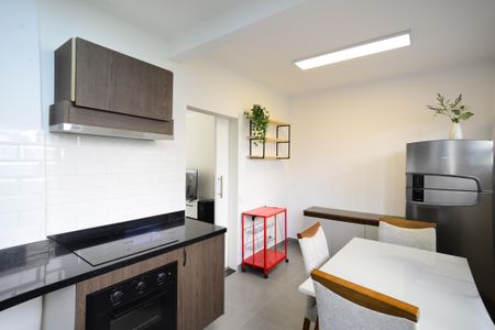 Apartamento à venda com 85m², 2 quartos e 1 vagaCozinha