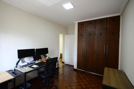Apartamento à venda com 85m², 2 quartos e 1 vagaQuarto 2