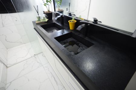 Apartamento à venda com 85m², 2 quartos e 1 vagaBanheiro