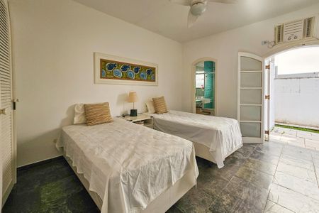 Casa de condomínio para alugar com 2100m², 5 quartos e 5 vagasSuíte 2