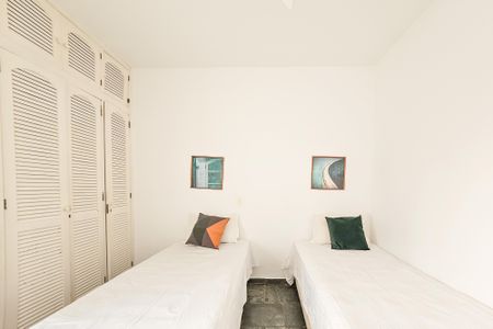 Casa de condomínio para alugar com 2100m², 5 quartos e 5 vagasSuíte 1