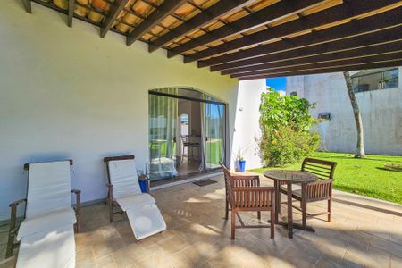 Casa de condomínio para alugar com 2100m², 5 quartos e 5 vagasVaranda/Suíte 3