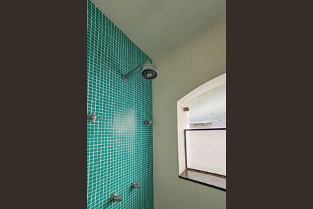 Casa de condomínio para alugar com 2100m², 5 quartos e 5 vagasBanheiro da Suíte 2