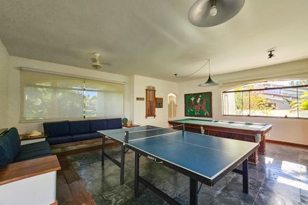 Casa de condomínio para alugar com 2100m², 5 quartos e 5 vagasÁrea de Lazer privativa