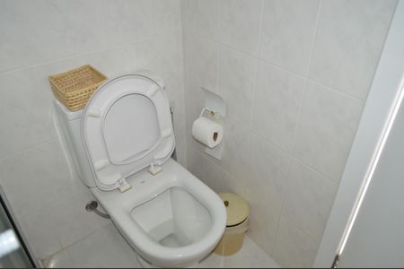 Casa à venda com 160m², 3 quartos e 2 vagasBanheiro da Suíte 1