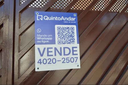 Casa à venda com 160m², 3 quartos e 2 vagasPlaquinha