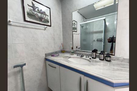 Casa à venda com 160m², 3 quartos e 2 vagasBanheiro da Suíte 3