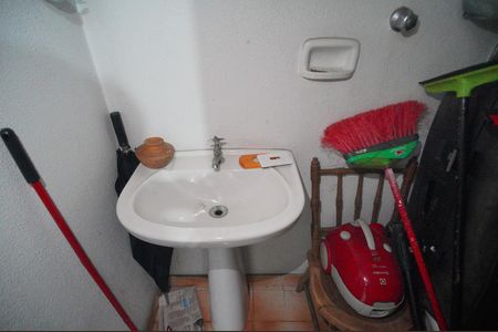 Apartamento à venda com 100m², 4 quartos e 1 vagaBanheiro de serviço