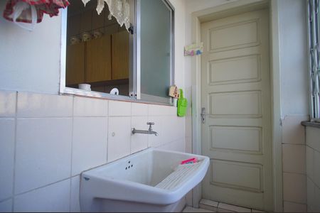 Apartamento à venda com 100m², 4 quartos e 1 vagaÁrea de Serviço