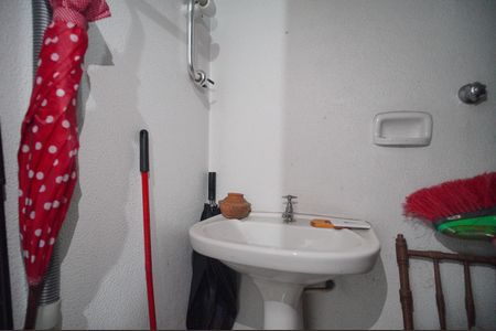 Apartamento à venda com 100m², 4 quartos e 1 vagaBanheiro de serviço