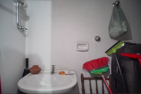 Apartamento à venda com 100m², 4 quartos e 1 vagaBanheiro de serviço