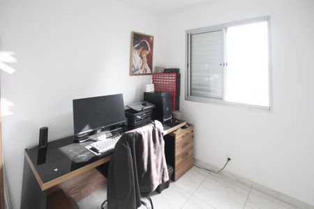 Apartamento à venda com 64m², 3 quartos e 1 vagaQuarto 02