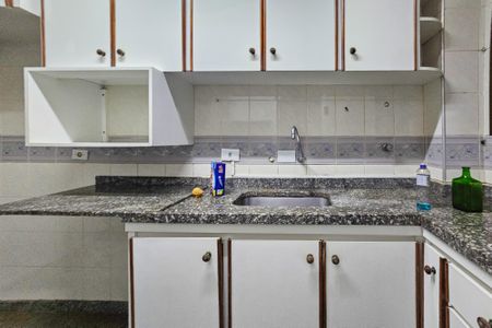 Apartamento para alugar com 118m², 3 quartos e 2 vagasCozinha